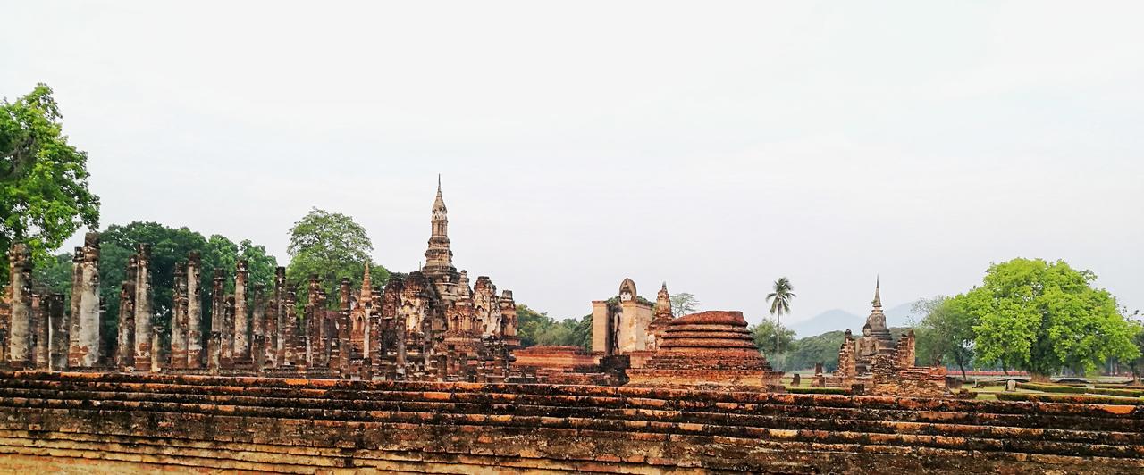 Sukhothai Cozy Hostel And Dorm Екстер'єр фото