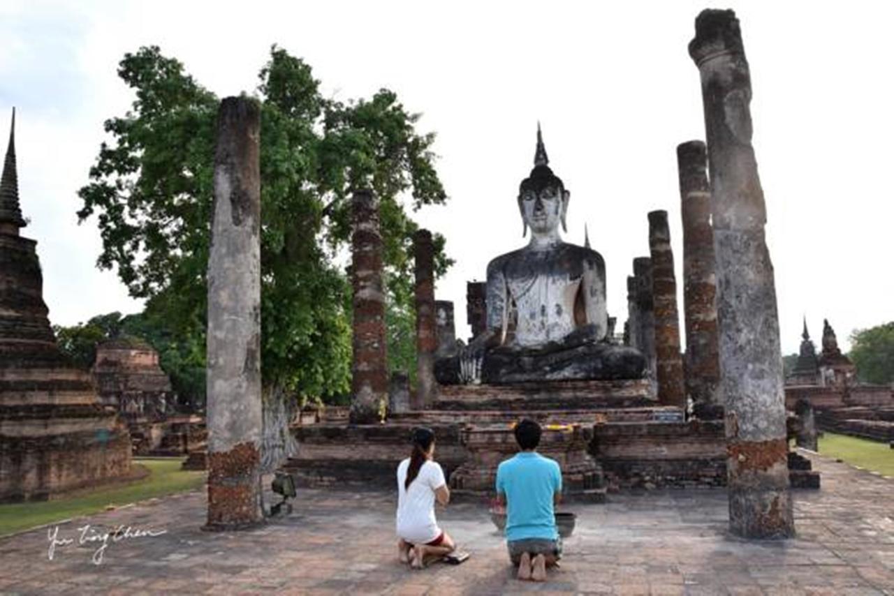 Sukhothai Cozy Hostel And Dorm Екстер'єр фото